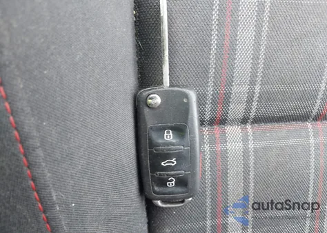 2013 Volkswagen Gti 4-Door from USA, damaged, VIN WVWGD7AJ2DW124776